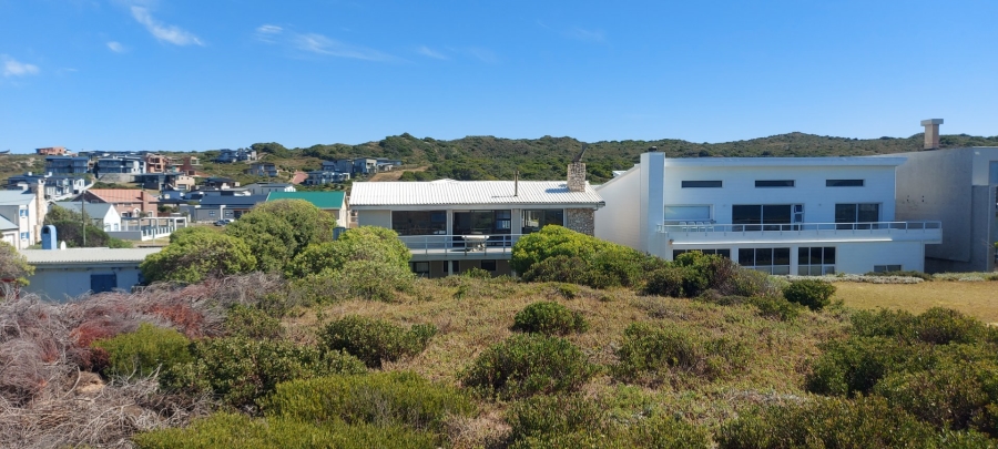 5 Bedroom Property for Sale in Stilbaai Oos Western Cape